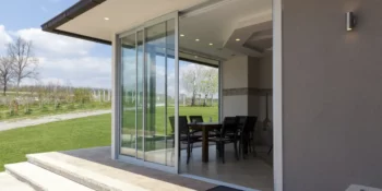 Installer une baie vitrée